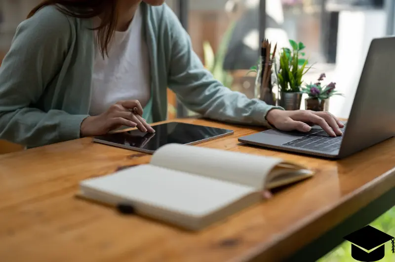 what Is edtech spain online learning